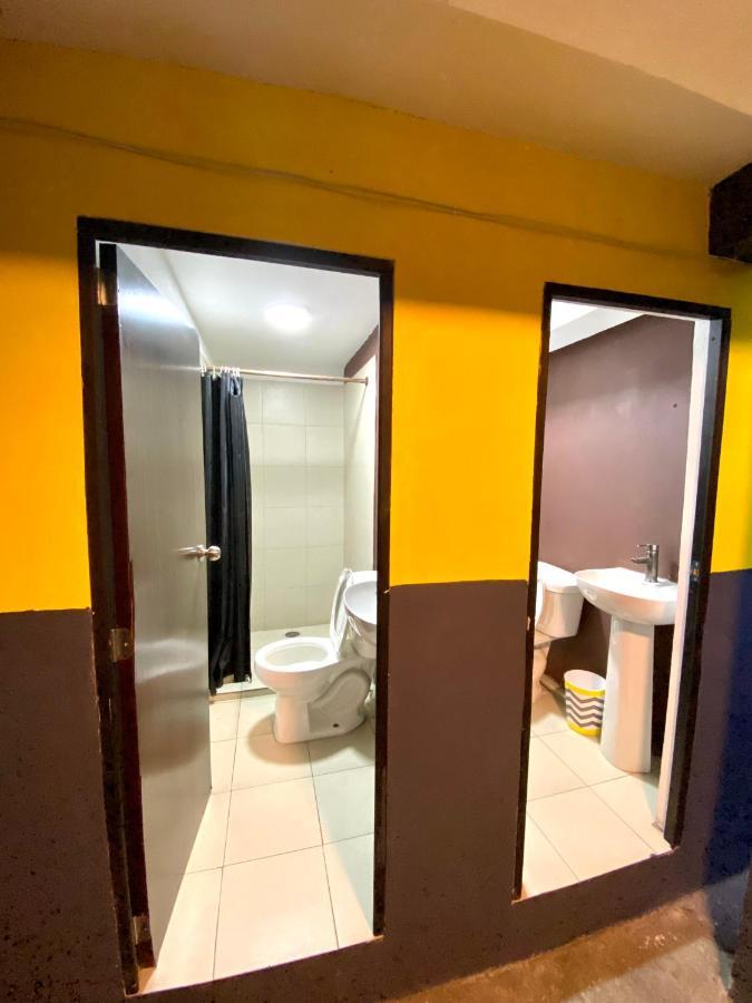 Roomies Hostel - Santa Maria La Ribera Мехико Экстерьер фото