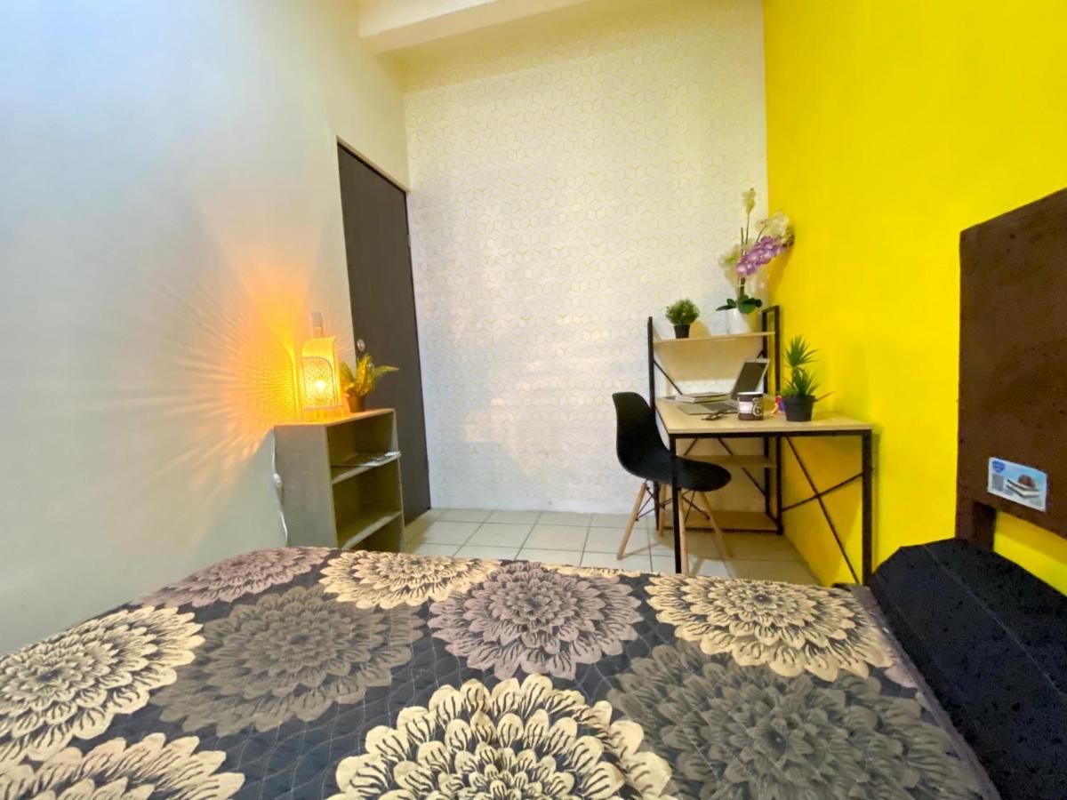 Roomies Hostel - Santa Maria La Ribera Мехико Экстерьер фото